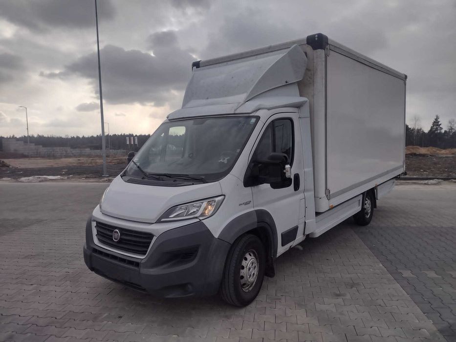 FIAT DUCATO  Dostawcze do 3.5t Kontener