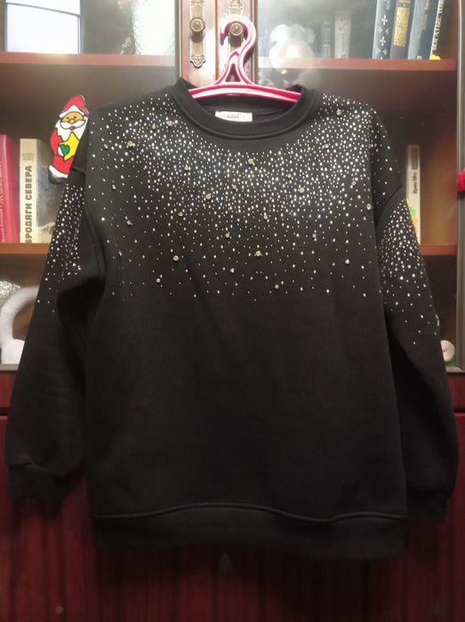 Світшот зі стразами