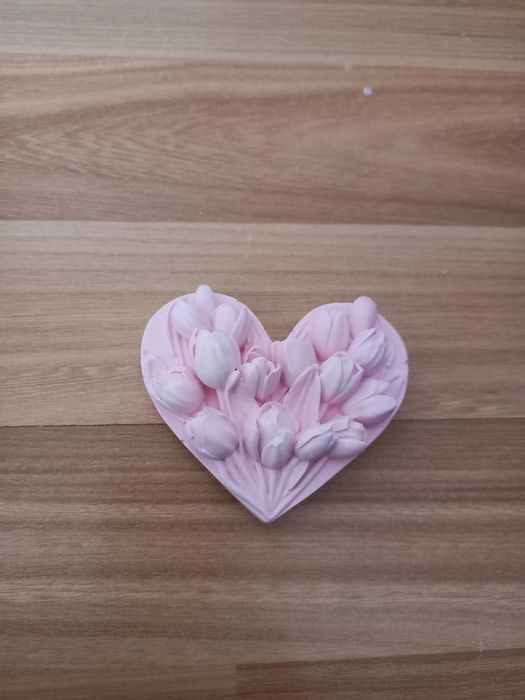 Odlewy z gipsu ceramicznego figurka serce