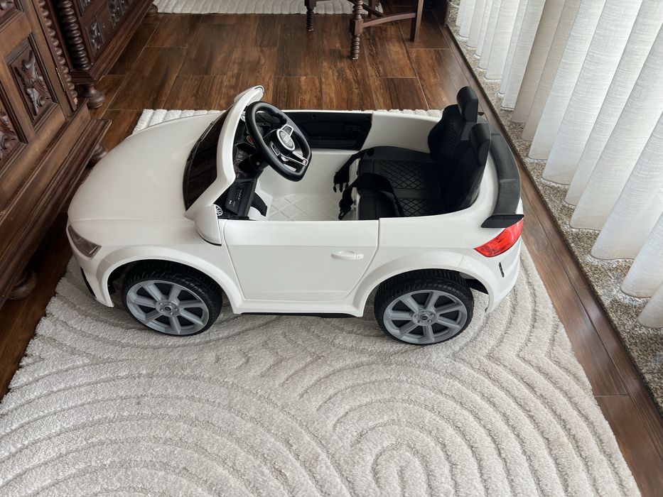 Carro audi branco