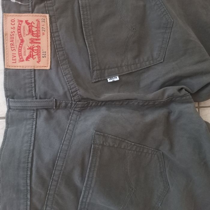 Levis  męskie spodnie jeans 27/32