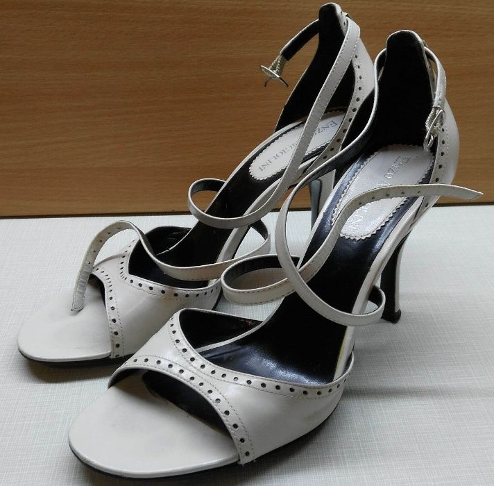 Босоножки Enzo Angiolini