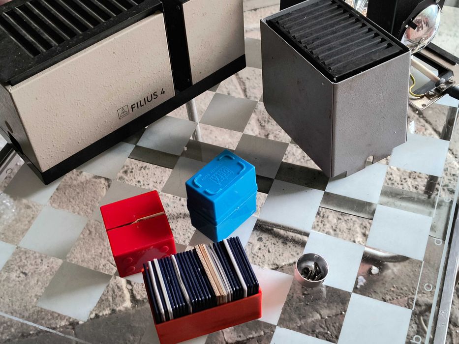 stare dwa rzutniki slajdy i30 slajdów