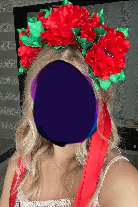 Вінок на голову з лентами