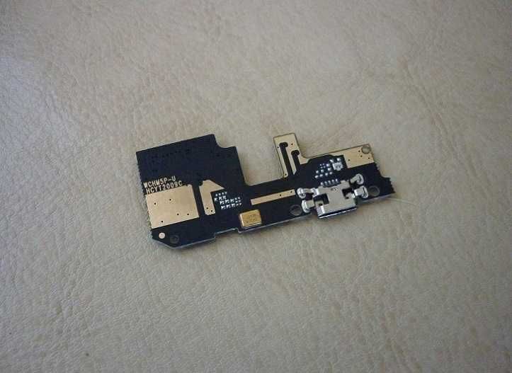 Шлейф на Xiaomi Redmi 5 Plus, плата зарядки, з мікрофоном, нова