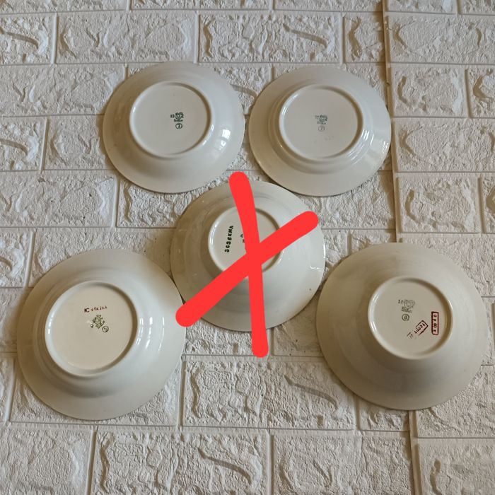 Тарелки СССР разные