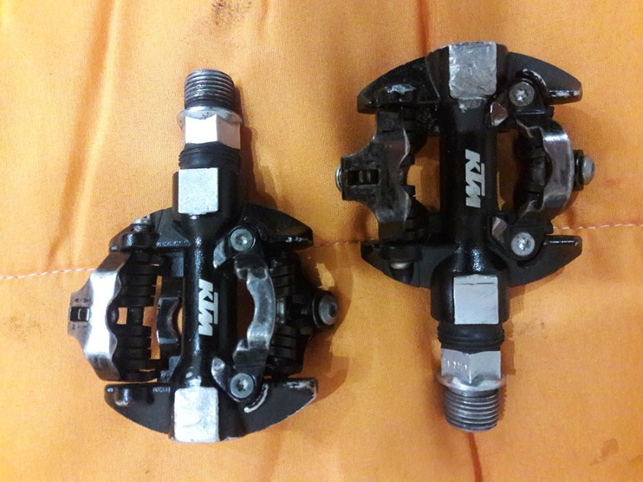 Pedais ktm Klick preto