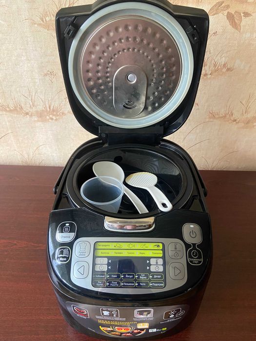 Мультиварка Tefal RK815832 Efficient Multicooker