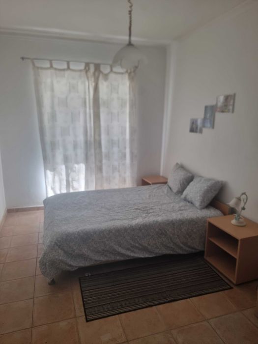 Alugo Quarto (individual) Mobilado