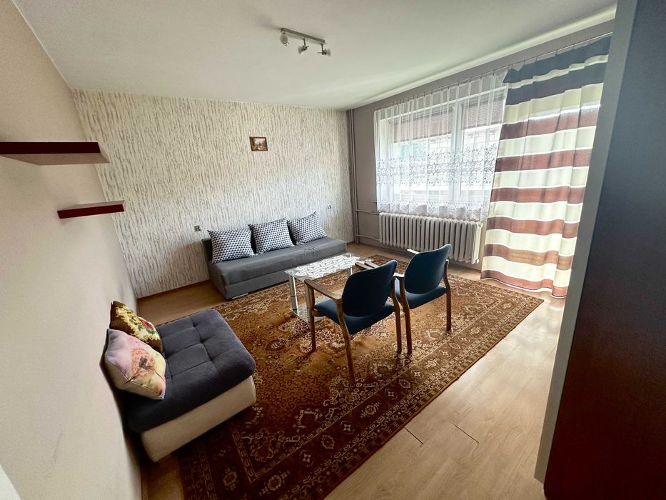 Przestronne mieszkanie 90 m² – blisko rynku