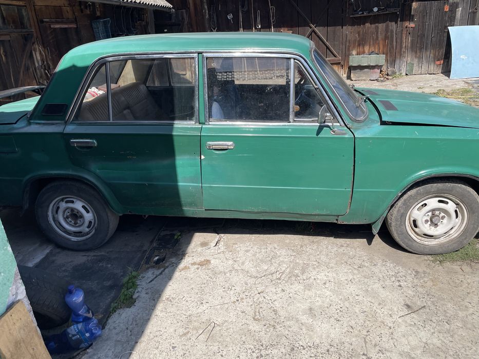 Ваз   2103.