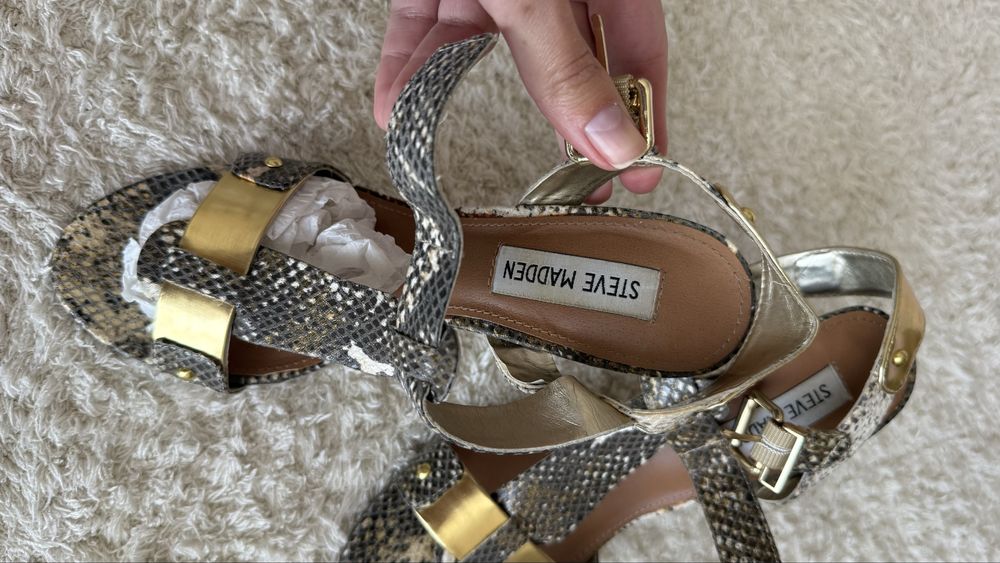 Босоніжки Steve Madden розмір 37-38
