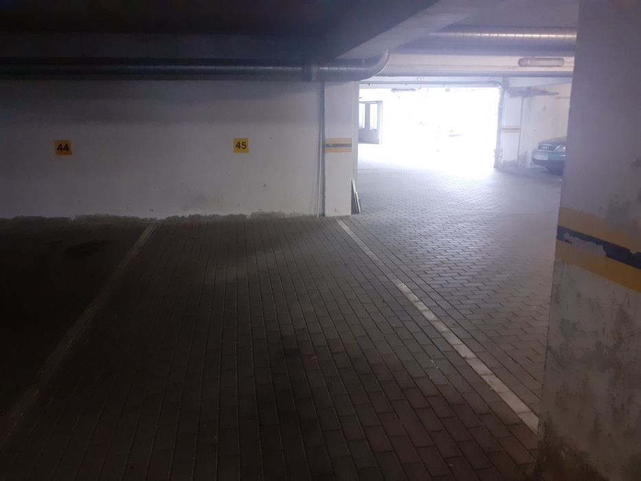 Miejsce parkingowe
