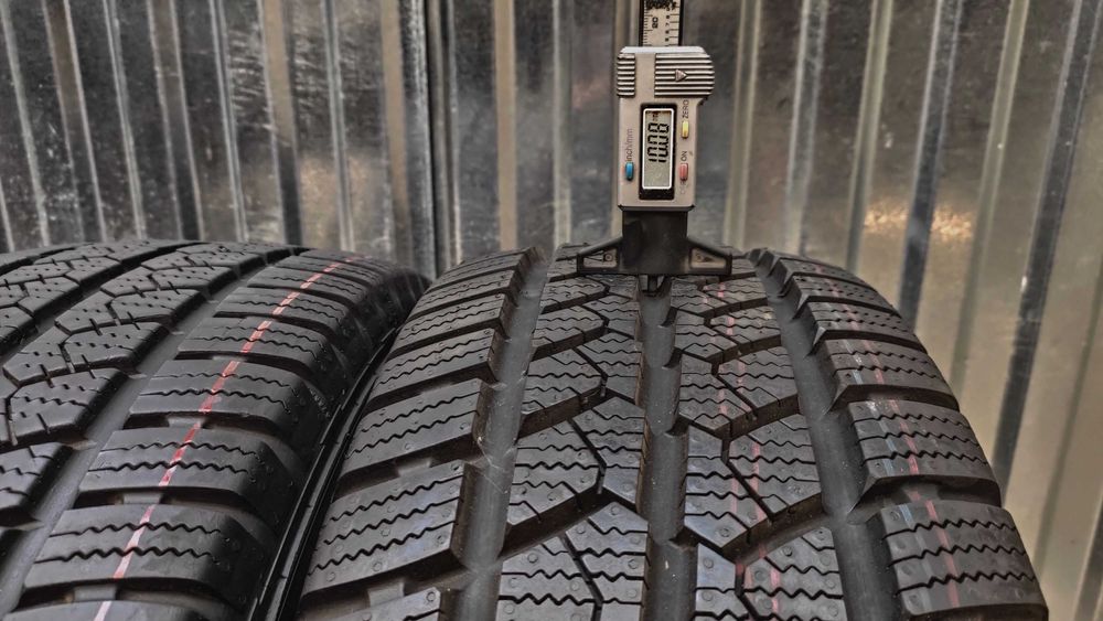 шини 215/65R16C Semperit. 10мм. Bridgestone резина зимова