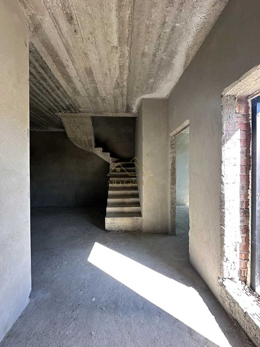 Дуплекс в Крихівцях | 140 м² | 3,8 сотки землі