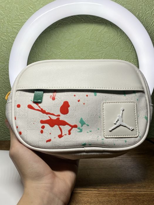 Месенджер jordan + подарунок