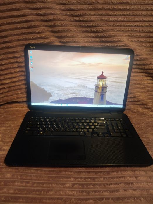 Продам ноутбук dell inspiron 3721