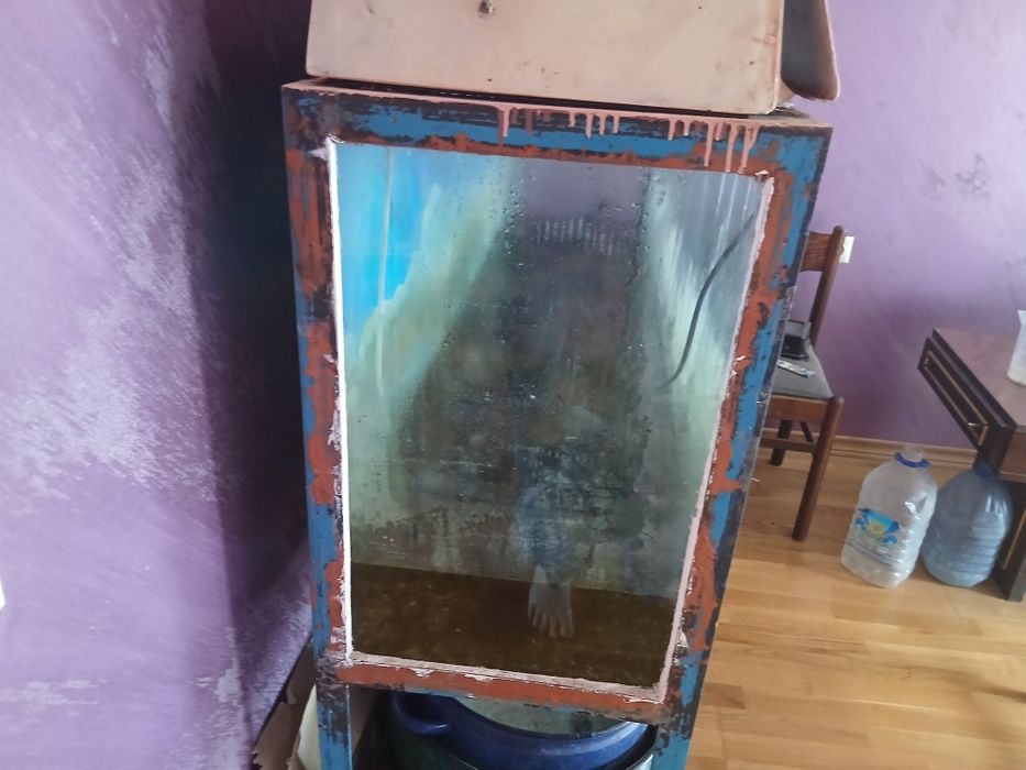 Продам акваріум на 400л.