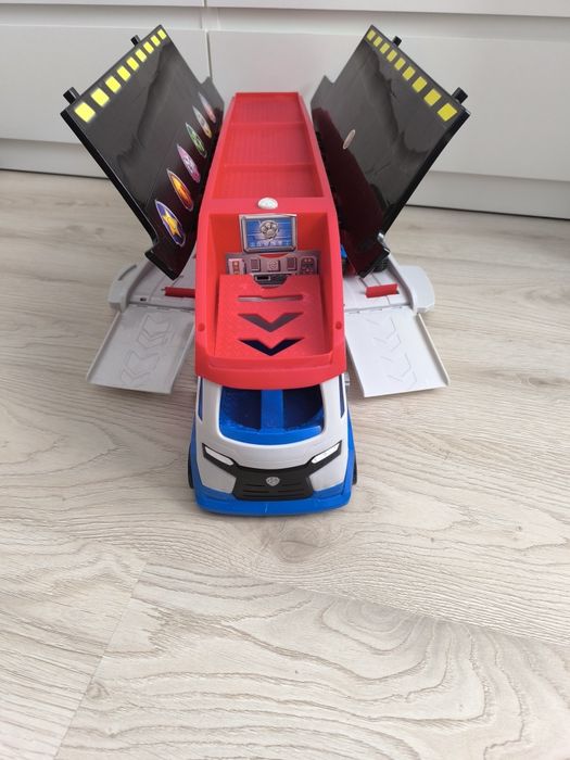 Patrolowiec 2.0 ciężarówka duża spin master psi patrol oryginalna auto