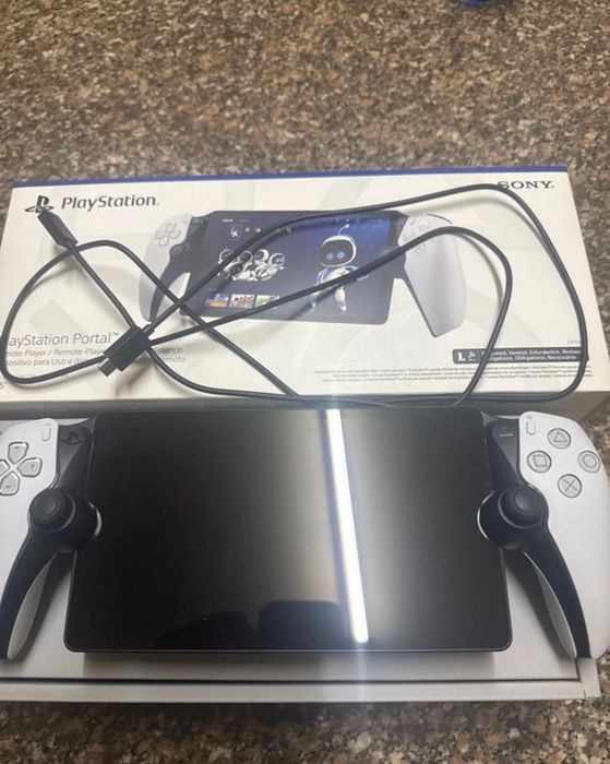 PS PORTABLE como nova