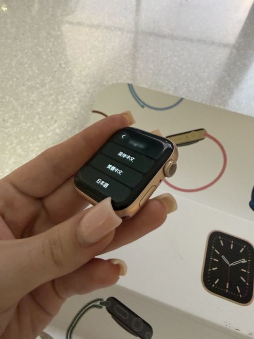 Apple Watch Series 6 44mm Gold