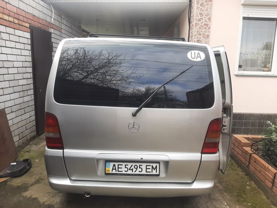 Мерседес Віто 112