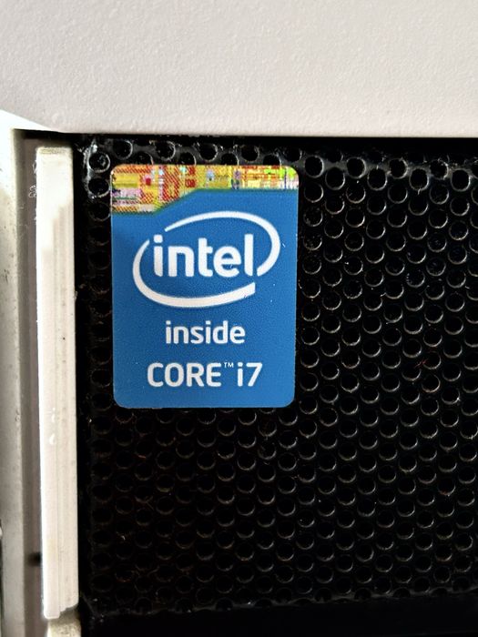 Complete Desktop Computer with CORE i7475641874125301762