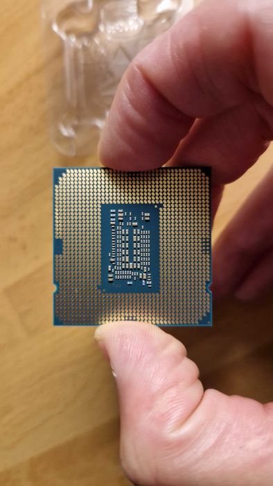 I3 10100F + cooler
