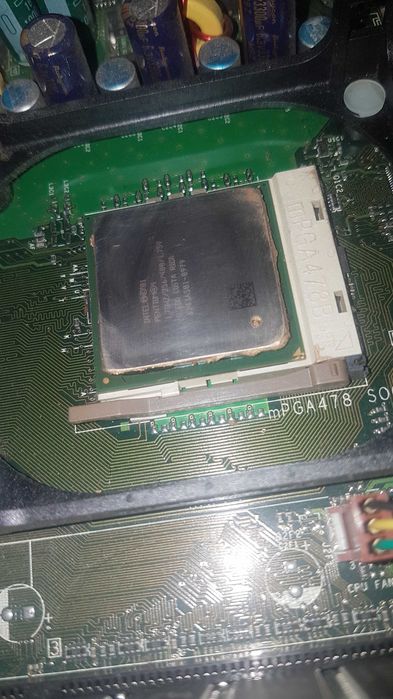 Материнська плата в зборі Intel D845GEBV2 2GB,Pentium 4+vid Asus V9400