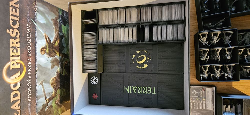 Władca pierścieni podróże przez srodziemie insert