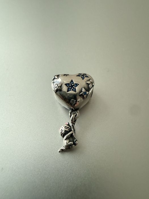 Charms kotek z balonikiem