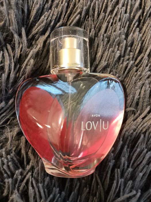 Avon woda perfumowana Loviu