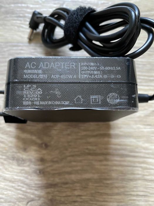 Блок живлення для ноутбука Asus 65W 19V 3.42A 4.0*1.35 мм