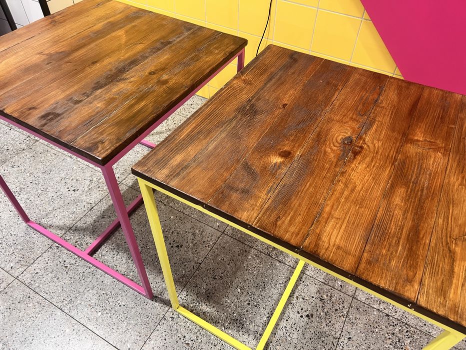 Meble / Mały stolik