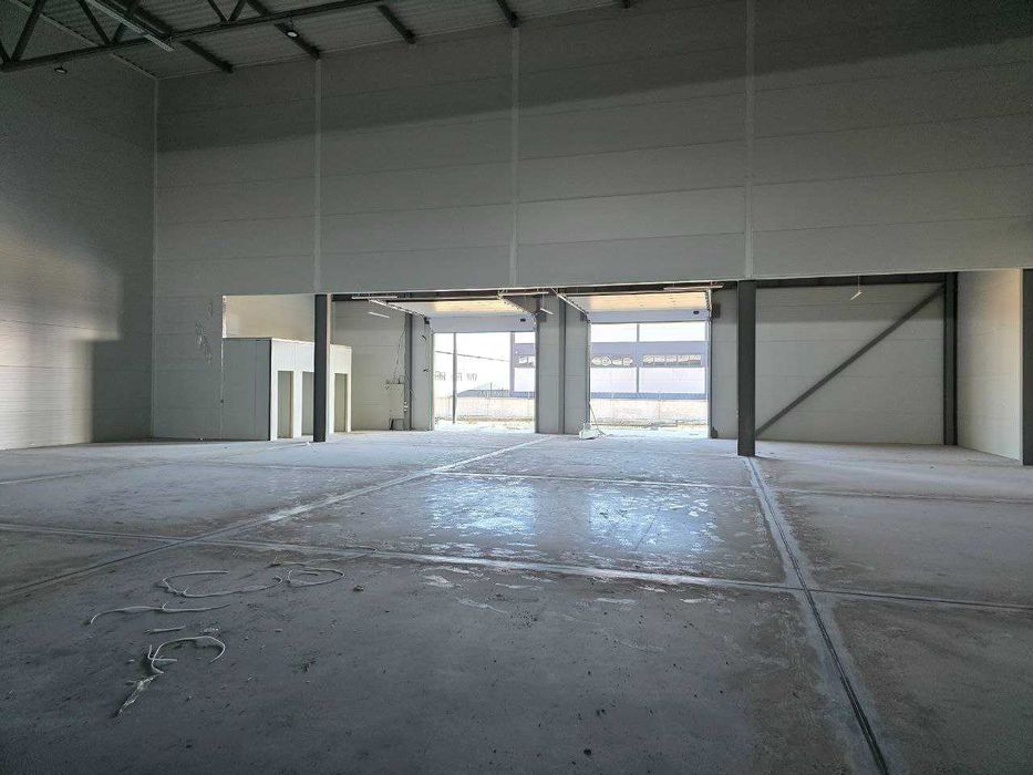 Сдам склад 6000 м кв Деснянский район Погребы