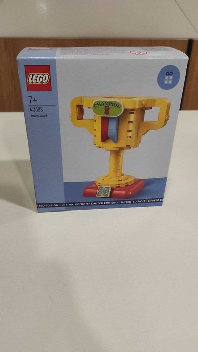 Конструктор LEGO Exclusive 40688 Трофей (157 деталей)