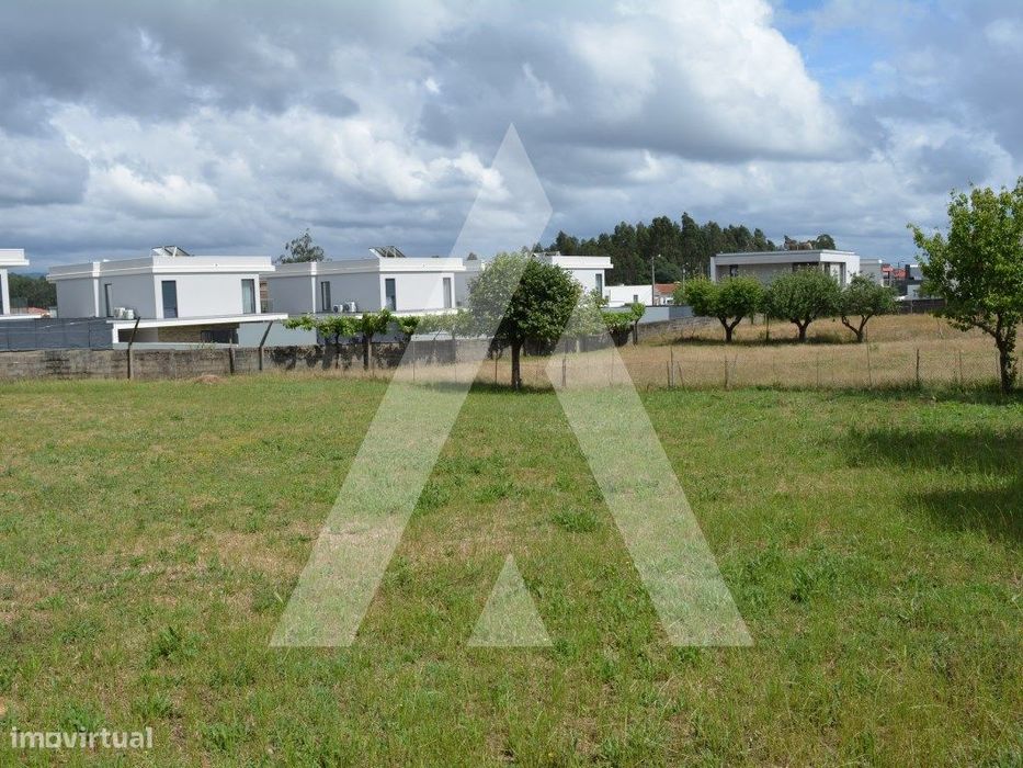 Lotes de terreno para construção de moradias em Assilhó - Albergari... — Albergaria-A-Velha E Valmaior, Aveiro