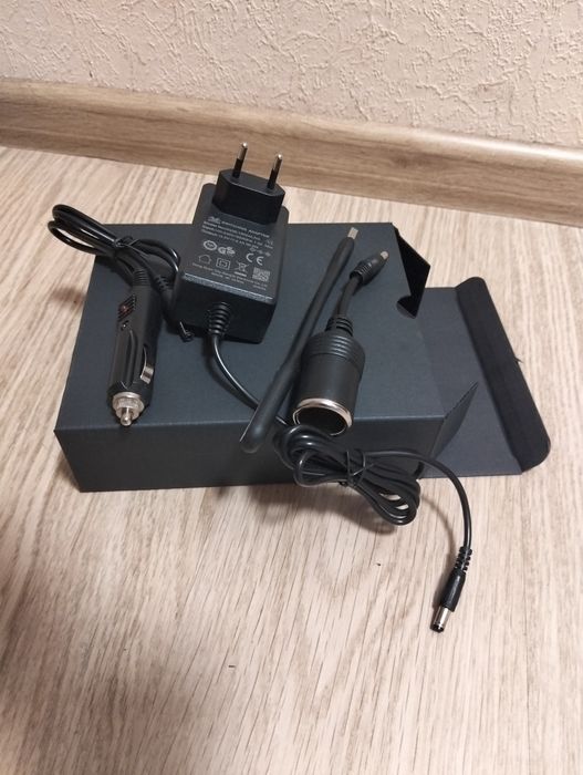 Зарядна станція FlashFish E200 200 Вт