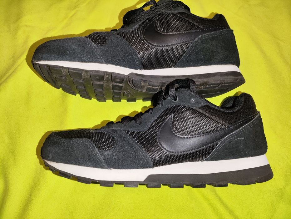 Buty Nike MD Runner 2