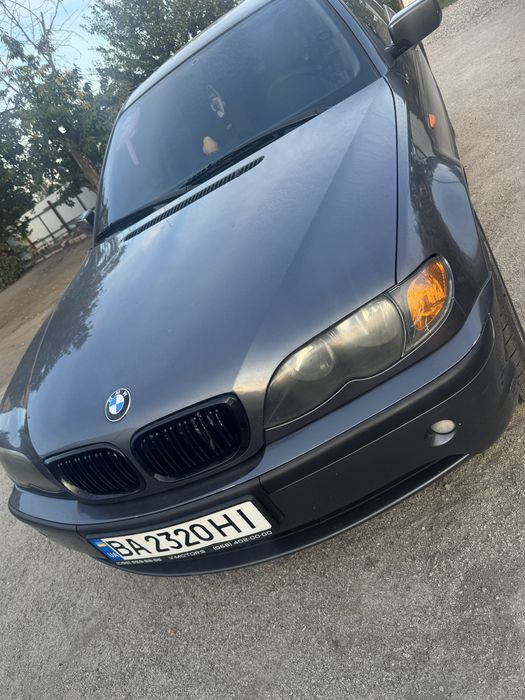 Продаж бмв е 46 2003 рік на автоматі