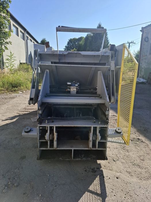 Prasa pozioma kanalowa do odpadów foli makulatury kartonu papieru 60 T