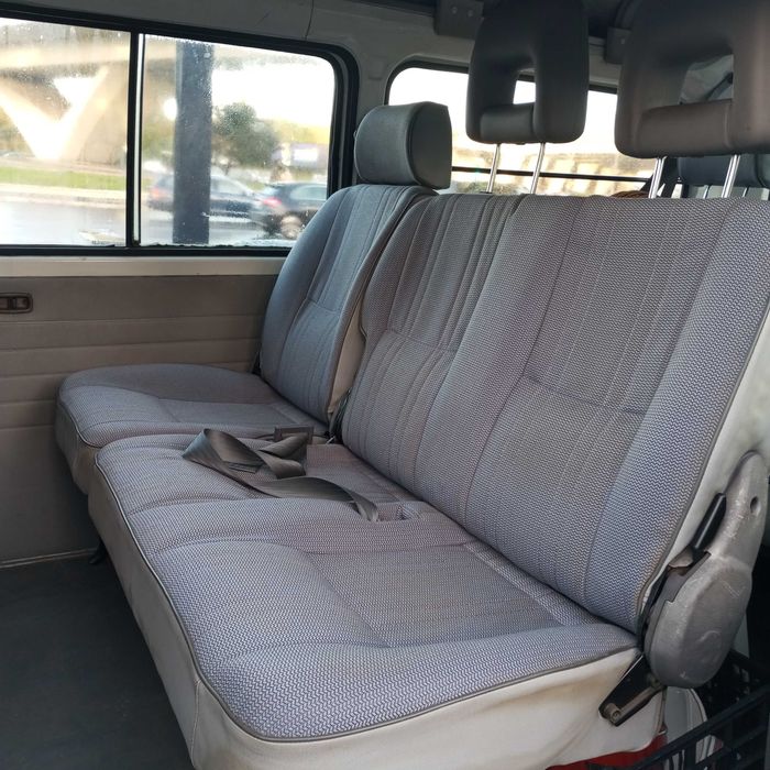 Carrinha Mitsubishi 9 lugares