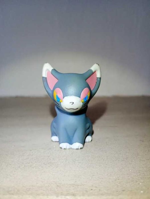 Pokémon finger puppet / brinquedo / figura pokémon Glameow da bandai