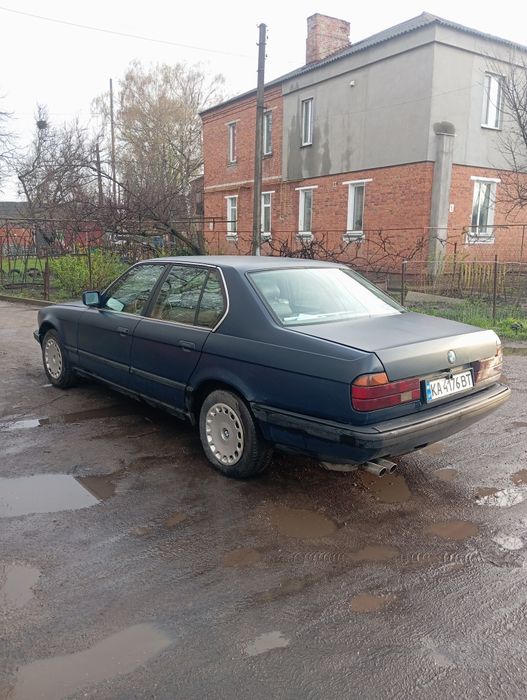 Продам--обмін BMW E32