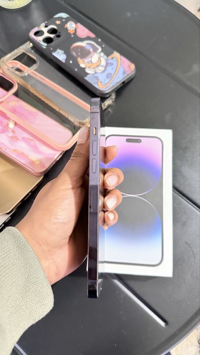 Iphone 14 pro max 128gb; seminovo; estado de novo;