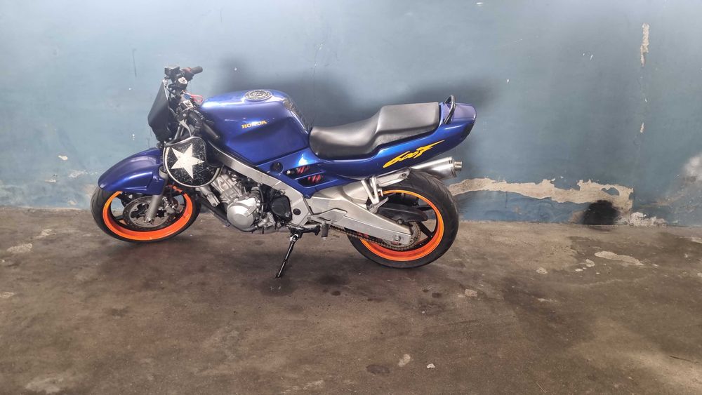 Vendo ou troco Honda cbr 600f