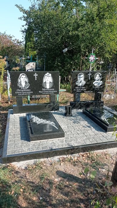 Пам'ятники з граніту та мармуру!