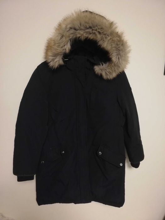 kurtka puchowa Tommy Hilfiger M 38 czarna parka puchowa M 38 Tommy