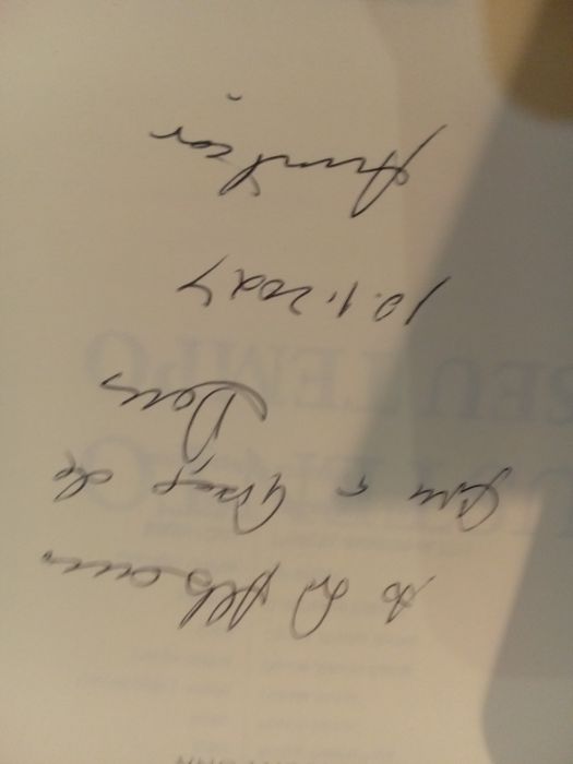 Livro novo,assinado pelo autor