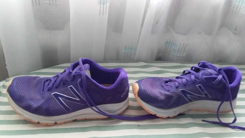 Кросівки  бігові-унісекс-ryka-36/23;Kalenji-37/24;New Balance-39/25